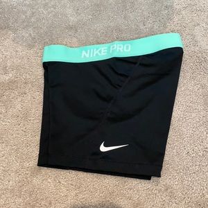 Nike Pro Dry Fit